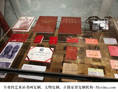 东乌珠-专业的文物艺术品复制公司有哪些？